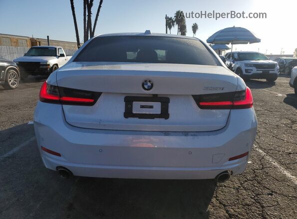 3MW69FF06R8E86596 2024 BMW 3 SERIES White უკანა ხედი