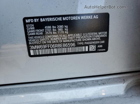 3MW69FF06R8E86596 2024 BMW 3 SERIES White ძრავის განყოფილების ხედი