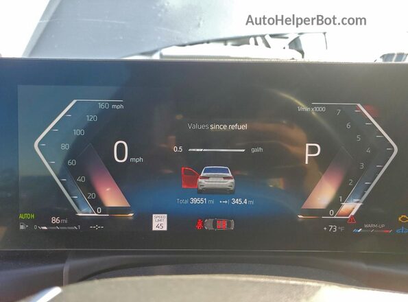 3MW69FF07R8E27587 2024 BMW 3 SERIES White Вид щитка приладів