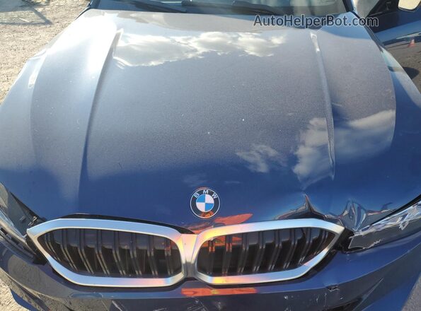 3MW69FF09P8D71861 2023 BMW 3 SERIES Blue Вид задньої частини салону