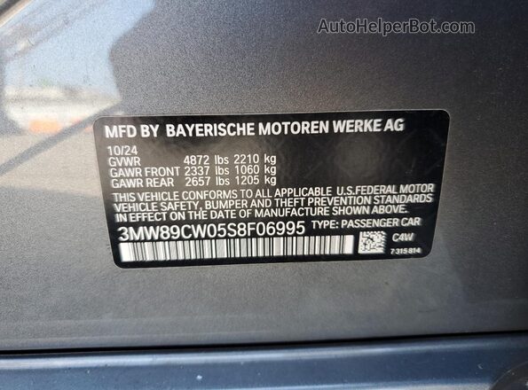 3MW89CW05S8F06995 2025 BMW 3 SERIES Gray VIN კოდის სტიკერის ხედი