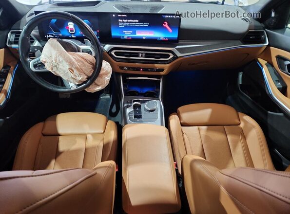 3MW89FF05P8D68108 2023 BMW 3 SERIES Белый Вид панели приборов