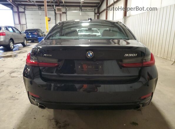 3MW89FF05R8E12918 2024 BMW 3 SERIES Black Rear view