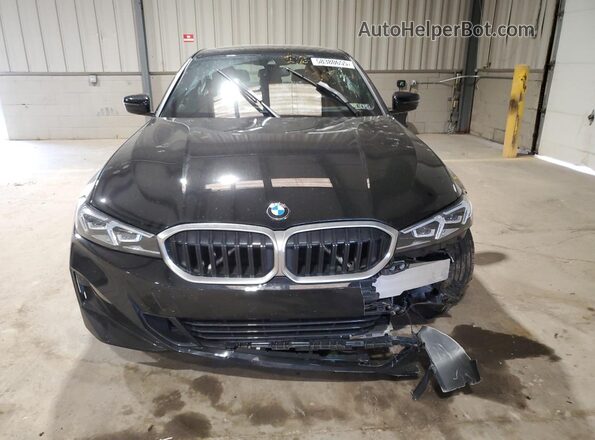 3MW89FF07R8E25847 2024 BMW 3 SERIES Black Widok z przodu