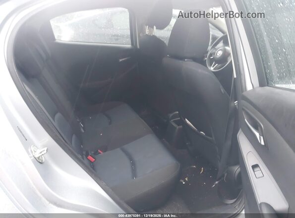 3MYDLBYV0HY172617 2017 TOYOTA YARIS IA Silver 