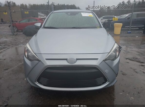 3MYDLBYV0HY172617 2017 TOYOTA YARIS IA Silver 