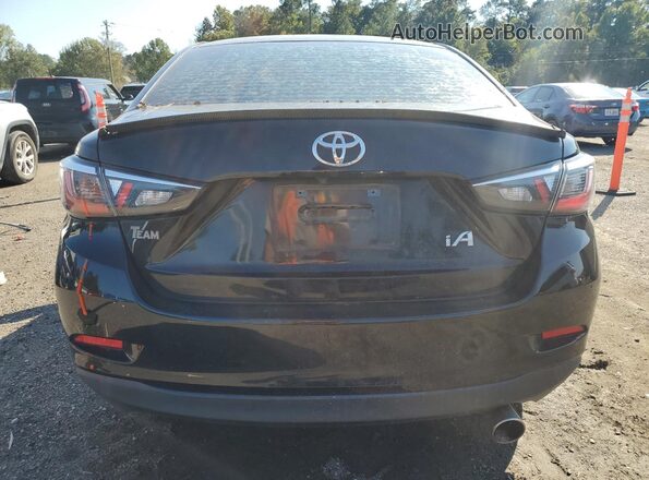 3MYDLBYV0JY316849 2018 TOYOTA YARIS Black 