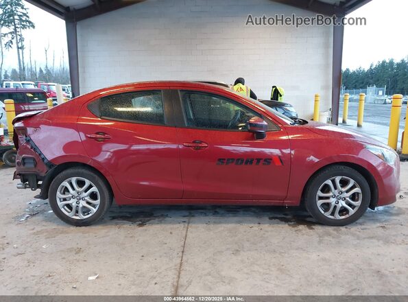 3MYDLBYV2JY304542 2018 TOYOTA YARIS IA Red 
