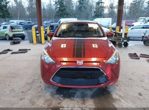 3MYDLBYV2JY304542 2018 TOYOTA YARIS IA Red 