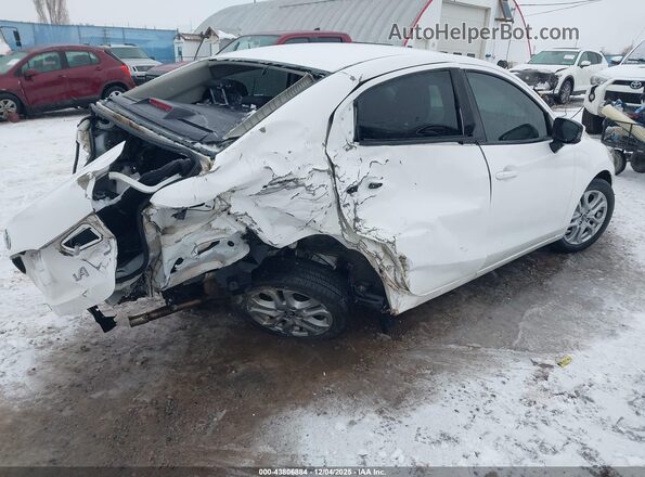 3MYDLBYV3JY326954 2018 TOYOTA YARIS IA Белый 