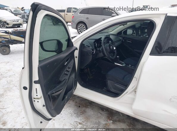 3MYDLBYV3JY326954 2018 TOYOTA YARIS IA Белый 