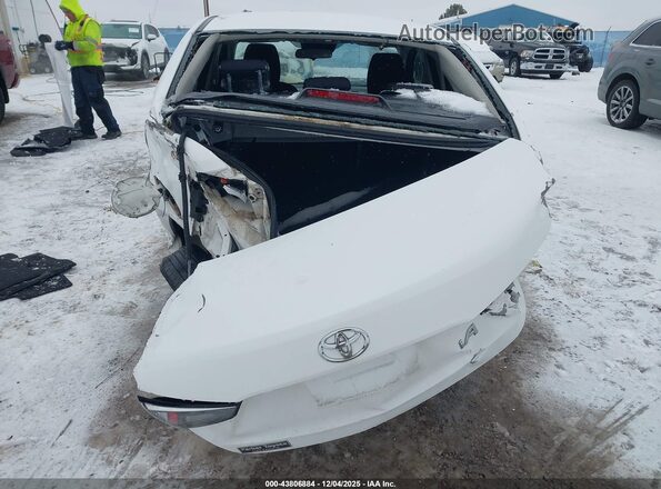 3MYDLBYV3JY326954 2018 TOYOTA YARIS IA Белый 