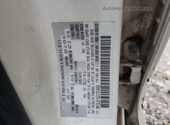 3MYDLBYV9JY312489 2018 TOYOTA YARIS White 