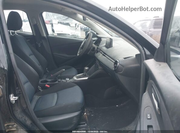 3MYDLBYVXKY510791 2019 TOYOTA YARIS Black წინა სალონის ხედი
