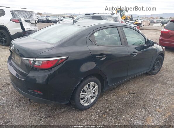 3MYDLBYVXKY510791 2019 TOYOTA YARIS Black უკანა მარჯვენა