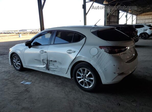3MZBN1K70JM217327 2018 MAZDA 3 White 