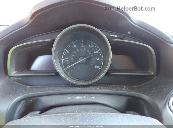 3MZBN1L38JM247929 2018 MAZDA 3 Red Vista interior de 360 grados