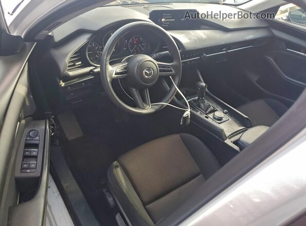 3MZBPAAM6PM372149 2023 MAZDA 3 White Vista del salpicadero