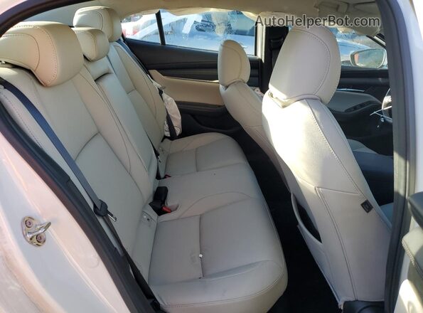 3MZBPACM4RM422790 2024 MAZDA 3 White Вид задніх сидінь