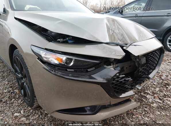 3MZBPBXY4RM400209 2024 MAZDA 3 Green Widok z przodu