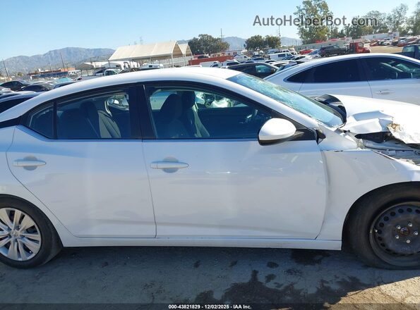 3N1AB8BV2PY294302 2023 NISSAN SENTRA White Вид задньої частини салону
