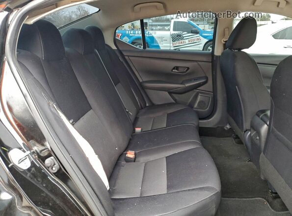 3N1AB8CV4RY340634 2024 NISSAN SENTRA Black Widok tylnych siedzeń