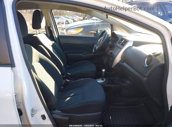 3N1CE2CP6KL366878 2019 NISSAN VERSA NOTE White Widok wnętrza z przodu