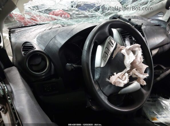 3N1CE2CP7JL356567 2018 NISSAN VERSA NOTE Серебряный Вид задних сидений