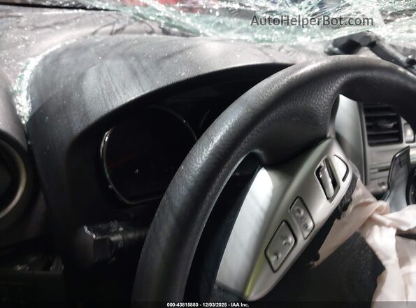 3N1CE2CP7JL356567 2018 NISSAN VERSA NOTE Серебряный 