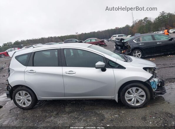 3N1CE2CPXHL379304 2017 NISSAN VERSA NOTE Silver Widok wnętrza 360 stopni