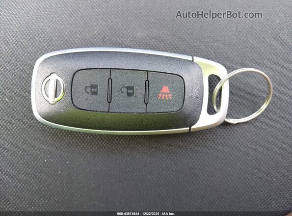 3N1CP5BV2SL486155 2025 NISSAN KICKS PLAY Белый Вид панели приборов