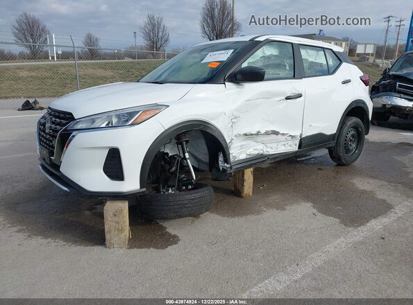 3N1CP5BV2SL486155 2025 NISSAN KICKS PLAY Белый Передняя левая четверть