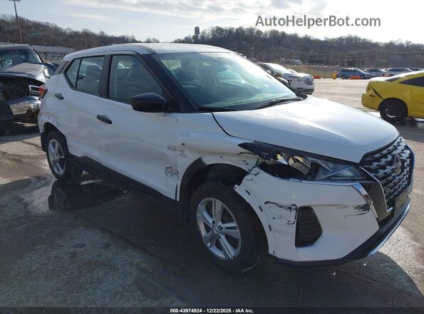 3N1CP5BV2SL486155 2025 NISSAN KICKS PLAY Белый Вид спереди