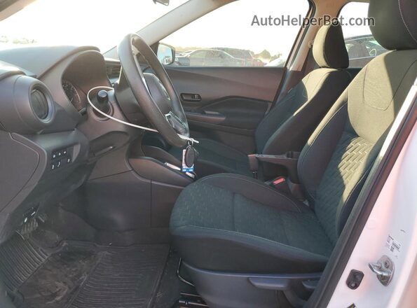 3N1CP5BV4ML560906 2021 NISSAN KICKS Белый Вид салона спереди