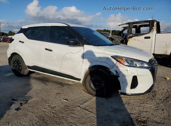 3N1CP5BV4ML560906 2021 NISSAN KICKS Белый Передняя правая четверть