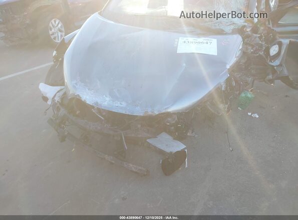 3N1CP5BV5NL504359 2022 NISSAN KICKS Серый Вид спереди