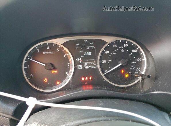 3N1CP5BV8RL582057 2024 NISSAN KICKS White Widok zestawu wskaźników
