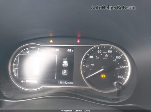 3N1CP5CU0JL525071 2018 NISSAN KICKS Red Вид задніх сидінь