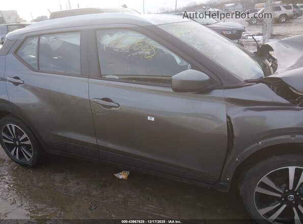3N1CP5CU2KL532525 2019 NISSAN KICKS Серый 