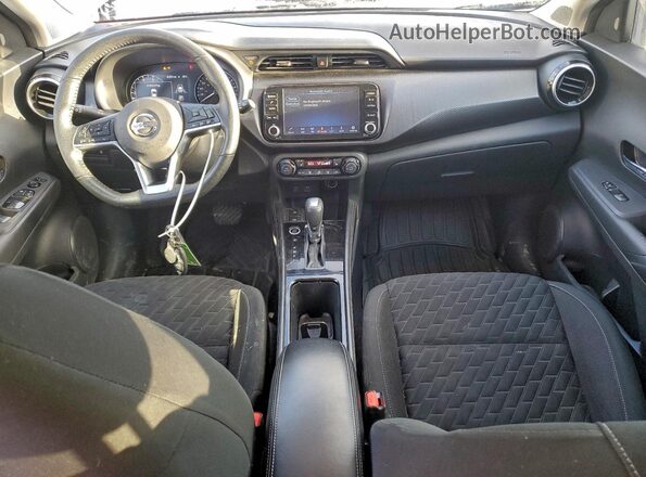 3N1CP5CV9ML500019 2021 NISSAN KICKS Gray 