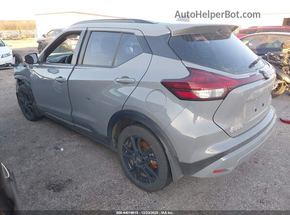 3N1CP5DV1NL482289 2022 NISSAN KICKS Серый 