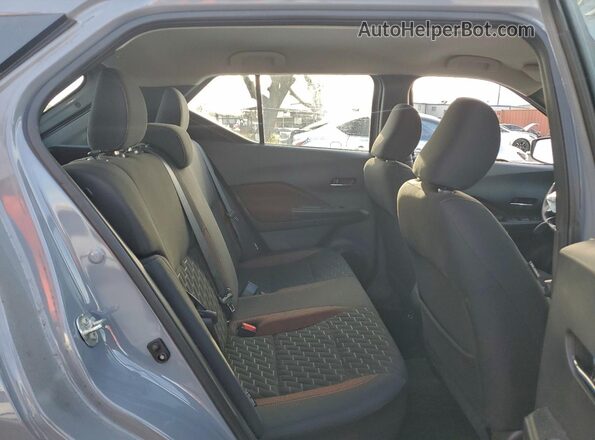 3N1CP5DV2ML466648 2021 NISSAN KICKS Gray Widok wnętrza z tyłu