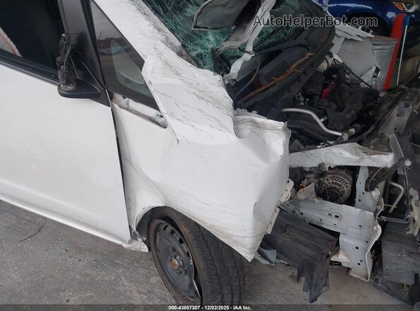 3N6CM0KN2LK695960 2020 NISSAN NV200  CARGO Белый Вид спереди