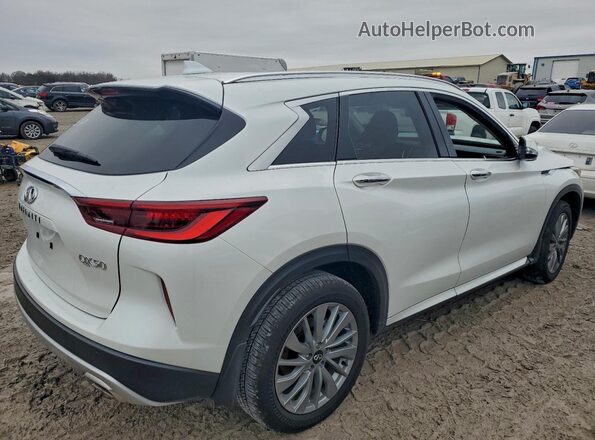 3PCAJ5BA8RF115223 2024 INFINITI QX50 White Задня права чверть