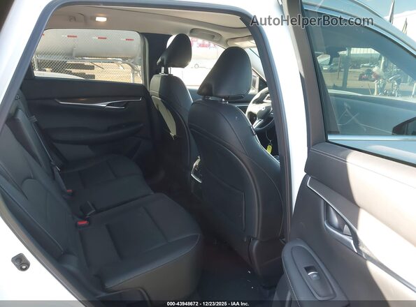 3PCAJ5BBXSF108210 2025 INFINITI QX50 White Vista de la etiqueta del VIN
