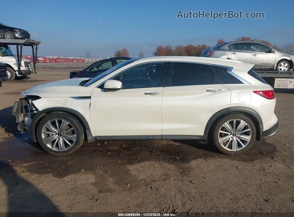 3PCAJ5CA0MF111948 2021 INFINITI QX50 White 