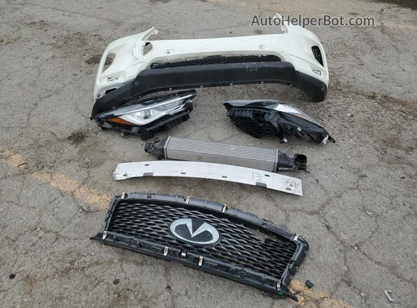 3PCAJ5CA7NF120258 2022 INFINITI QX50 White VIN კოდის სტიკერის ხედი
