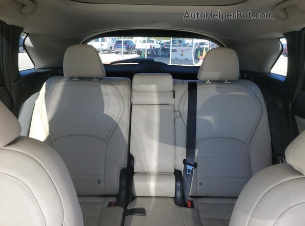 3PCAJ5CA8NF116459 2022 INFINITI QX50 White Widok tylnych siedzeń