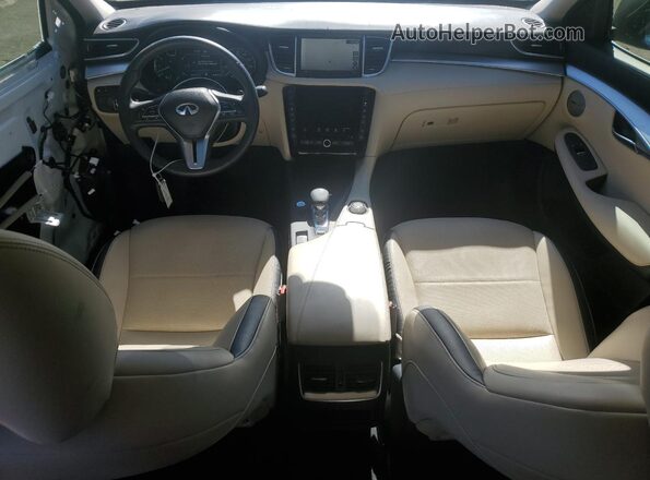3PCAJ5CA8NF116459 2022 INFINITI QX50 White Widok deski rozdzielczej
