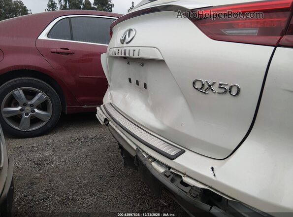 3PCAJ5CB7MF108134 2021 INFINITI QX50 White Դիմացի տեսք
